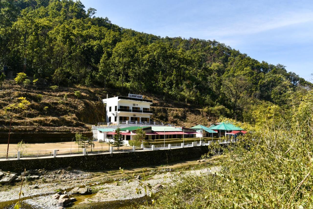 Sb Mount Resort Lansdowne Εξωτερικό φωτογραφία