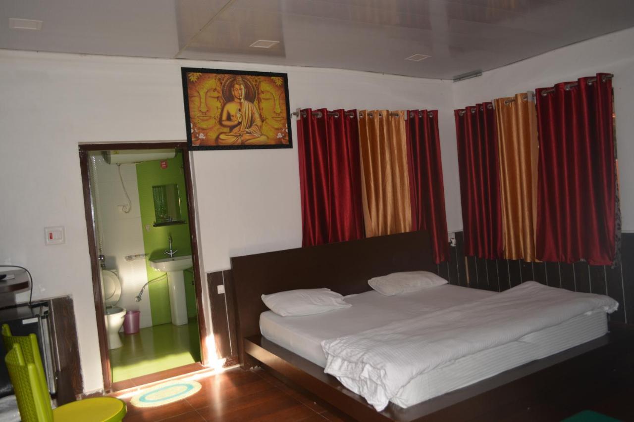 Sb Mount Resort Lansdowne Εξωτερικό φωτογραφία